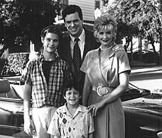 Movie still, The whole family, Leave it to Beaver film review; beaver2.jpg - 15945 Bytes