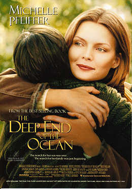 Movie Poster, The Deep End of the Ocean; Festivale film reviews; deepend.jpg - 23101 Bytes