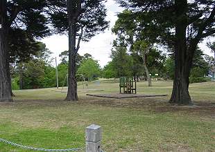 Play area, Fairfield Park; photo: Ali Kayn 2006