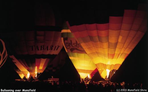 Ballooning over Mansfield; photo (c) 2003 Mansfield Shire
