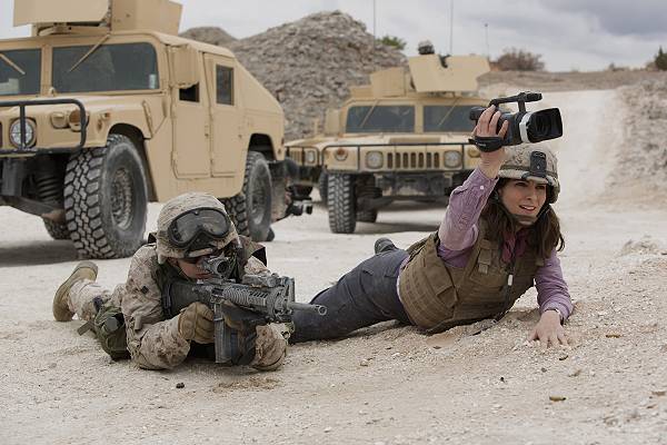 movie still, Tina Fey in Whiskey Tango Foxtrot, Festivale film review; 600x400