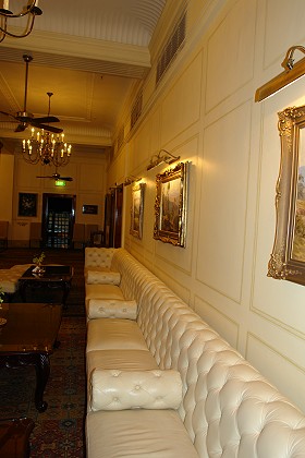 Seating, The Hotel Windsor (c) Ali Kayn 2014; 280x420