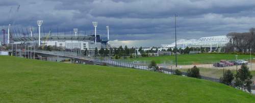 Mebourne Cricket Ground (MCG), Rod Laver Arena (RLA) and Hisense (previously Vodaphone) Arena seen from Birrarung Marr Park photograph (c) Ali Kayn 2005