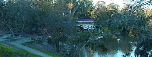 Yarra Bend Park Ampitheatre, photograph (c) Ali Kayn 2005