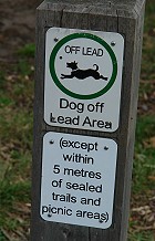Yarra Bend Park, Melbourne, dogs on lead sign 2008