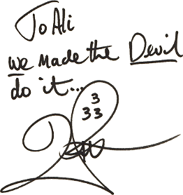 autograph, signature of Terry Pratchett