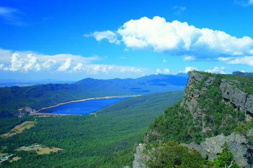 The Pinnacle - The Grampians; photo Daryl Wisely 2002 courtesy Tourism Victoria
